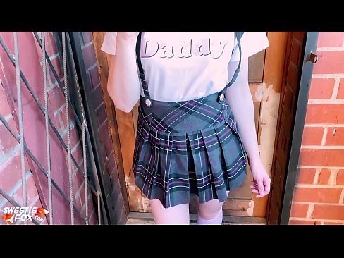 ❤️ 여학생은 그녀의 거시기를 깊이 빨고 수업 대신 성교합니다. 슈퍼 섹스 우리 ko.hentaisun.ru